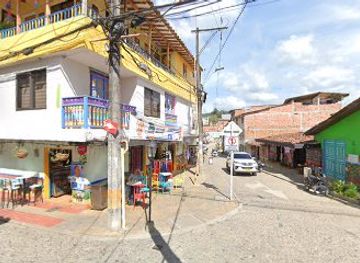 colombia/guatape/shop/boutique-the-fox