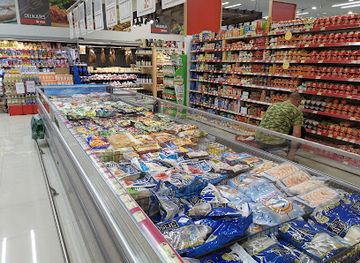 montenegro/cetinje/shop/voli