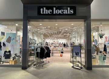 canada/interlake-region/shop/the-locals-outlet-collection