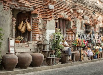 philippines/vigan/shop/impong-antique-shop