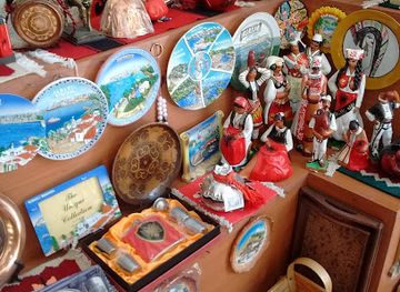 albania/southern-albania/shop/souvenir-store-saranda