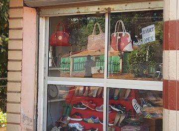 cameroon/foumban/shop/sowetoshop