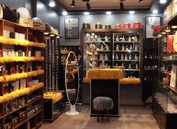 algeria/tidikelt/shop/queen-shop-m-sila