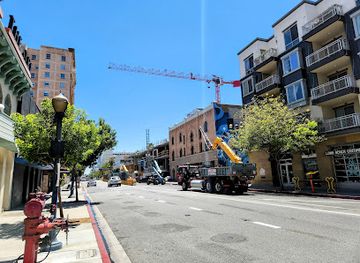 california/long-beach/downtown-long-beach/shop/the-promenade