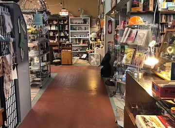 texas/south-plains/shop/grand-central-station-antiques