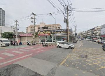 thailand/pattaya/shop/faektheli-aotlet-tuek-komphathaya