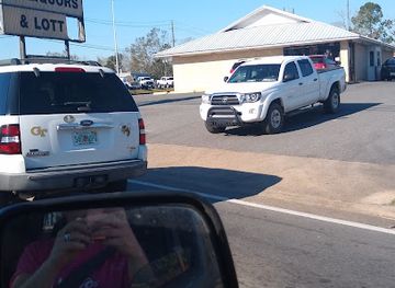 florida/florida-caverns-state-park/shop/l-t-s-liquors