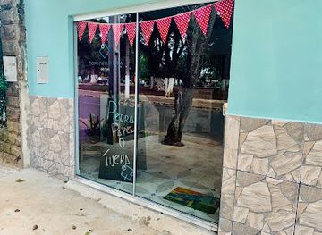 paraguay/villarrica/shop/piedra-papel-o-tijera-gift-store