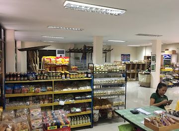philippines/northern-mindanao/shop/pasalubong-center