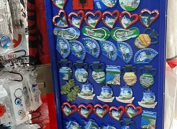 albania/kolonja/shop/suvenire-handmade