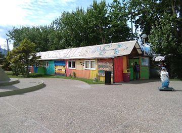 argentina/tierra-del-fuego-national-park/shop/enriqueta-gasturumendi-s-craft-fair