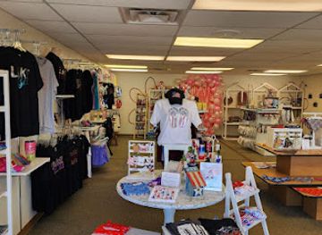 missouri/ha-ha-tonka-state-park/shop/heartland-market-boutique