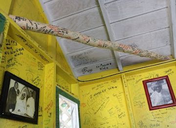 saint-kitts-and-nevis/nevis-peak/shop/the-lil-cherry-tree