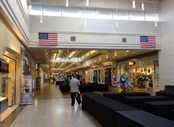 iowa/driftless-area/shop/north-grand-mall