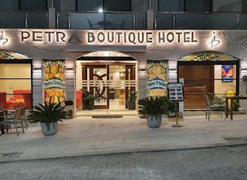 jordan/petra/shop/petra-kitchen