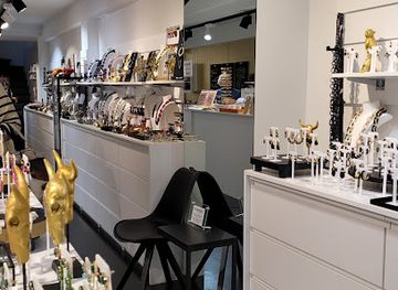 belgium/knokke-heist/shop/poppy-rose