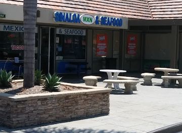 california/oceanside/shop/oceanside-town-country