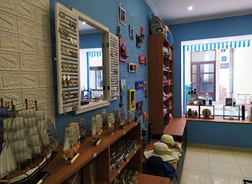 croatia/zadar/shop/souvenir-gift-shop-nocturno