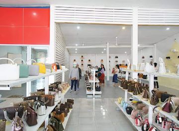 laos/northern-laos/shop/y-not-lao-shop