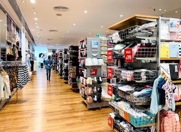 thailand/pattaya/shop/uniqlo-terminal-21-pattaya-store