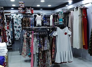 sri-lanka/negombo/shop/rich-look