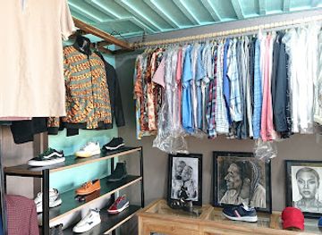 uganda/fort-portal/shop/muka-store