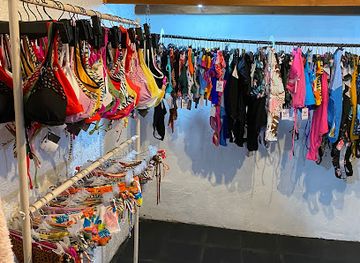 uruguay/la-paloma/shop/phi-phi-bikinis-re-look