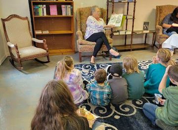 florida/florida-caverns-state-park/shop/a-new-chapter-books-and-more