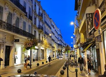 france/cannes/shop/cannesluxurystore