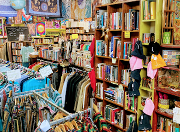 new-jersey/wildwood/shop/what-goes-on