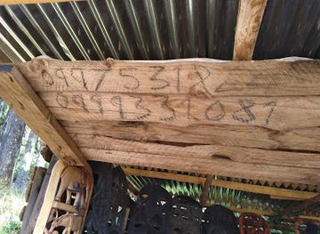 malawi/shire-highlands/shop/craft-market