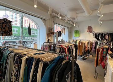 sweden/gothenburg/linne/shop/juno-juno-shop