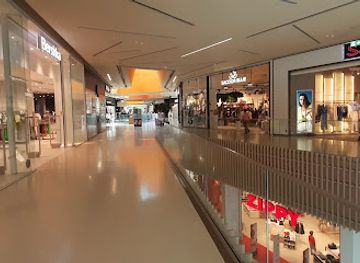 portugal/setubal/shop/entrance-alegro-mall