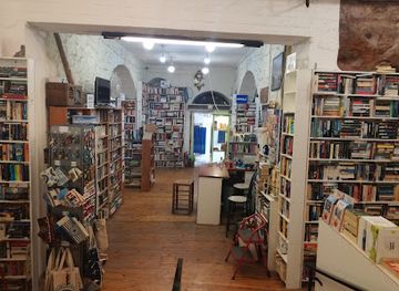 greece/naxos/shop/papyrus