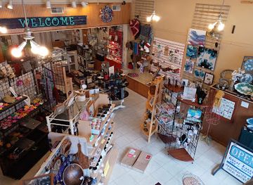 michigan/lansing/shop/great-lakes-art-and-gifts