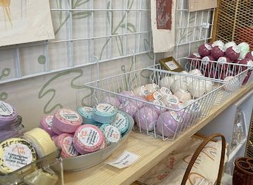 indiana/indianapolis/fountain-square/shop/salt-ash-market