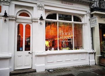 united-kingdom/windsor/attraction/floral-street