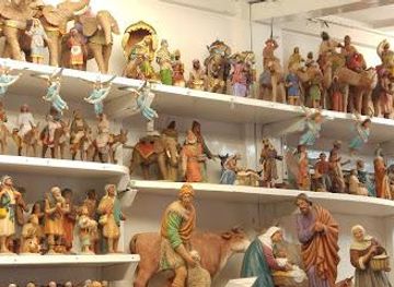 spain/barcelona/shop/fira-de-santa-llucia