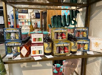 colorado/boulder/shop/uncommonwares