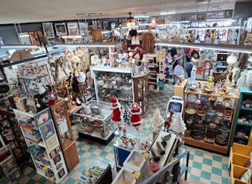 arizona/yuma/shop/timeless-elegance-antiques