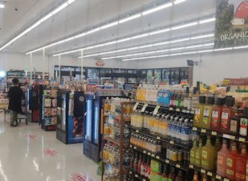 iowa/cedar-rapids/shop/town-country-shopping-center