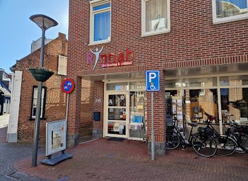 netherlands/alblasserwaard/shop/rinnah-chr-boeken-cadeaus