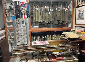 pennsylvania/gettysburg-battlefield/shop/farnsworth-house-militaria