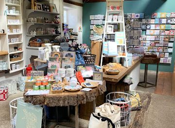 united-kingdom/gwynedd/shop/adra-stylish-welsh-gifts