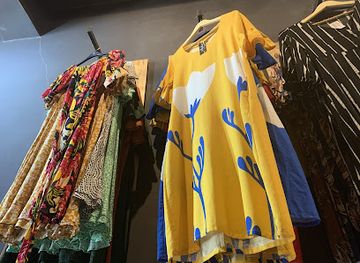 sri-lanka/kegalle-district/shop/hi-she-fashion-boutique