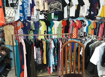 gabon/ogooue-lolo-province/shop/chez-tantine-paraiso