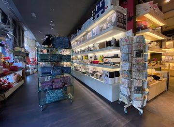 bulgaria/vitosha-mountain/shop/dzhenezis-magazin-za-podaratsi-igrachki-i-dekoratsii