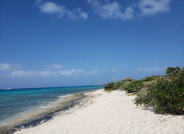 turks-and-caicos-islands/malcolm-s-road-beach/shop/malcolm-s-road-beach