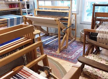 maine/rockland/shop/pocomoonshine-crafts