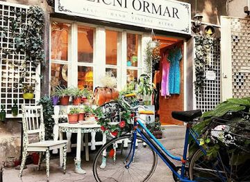 croatia/zagreb/donji-grad/shop/ulicni-ormar